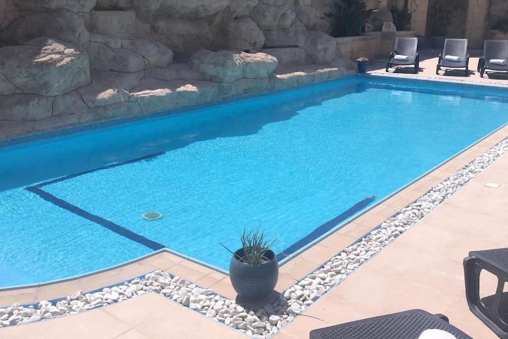 Velver Mansion, Malta - Luxury Villa With Pool Naxxar Exteriér fotografie