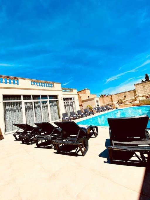 Velver Mansion, Malta - Luxury Villa With Pool Naxxar Exteriér fotografie
