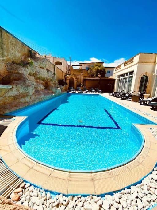 Velver Mansion, Malta - Luxury Villa With Pool Naxxar Exteriér fotografie
